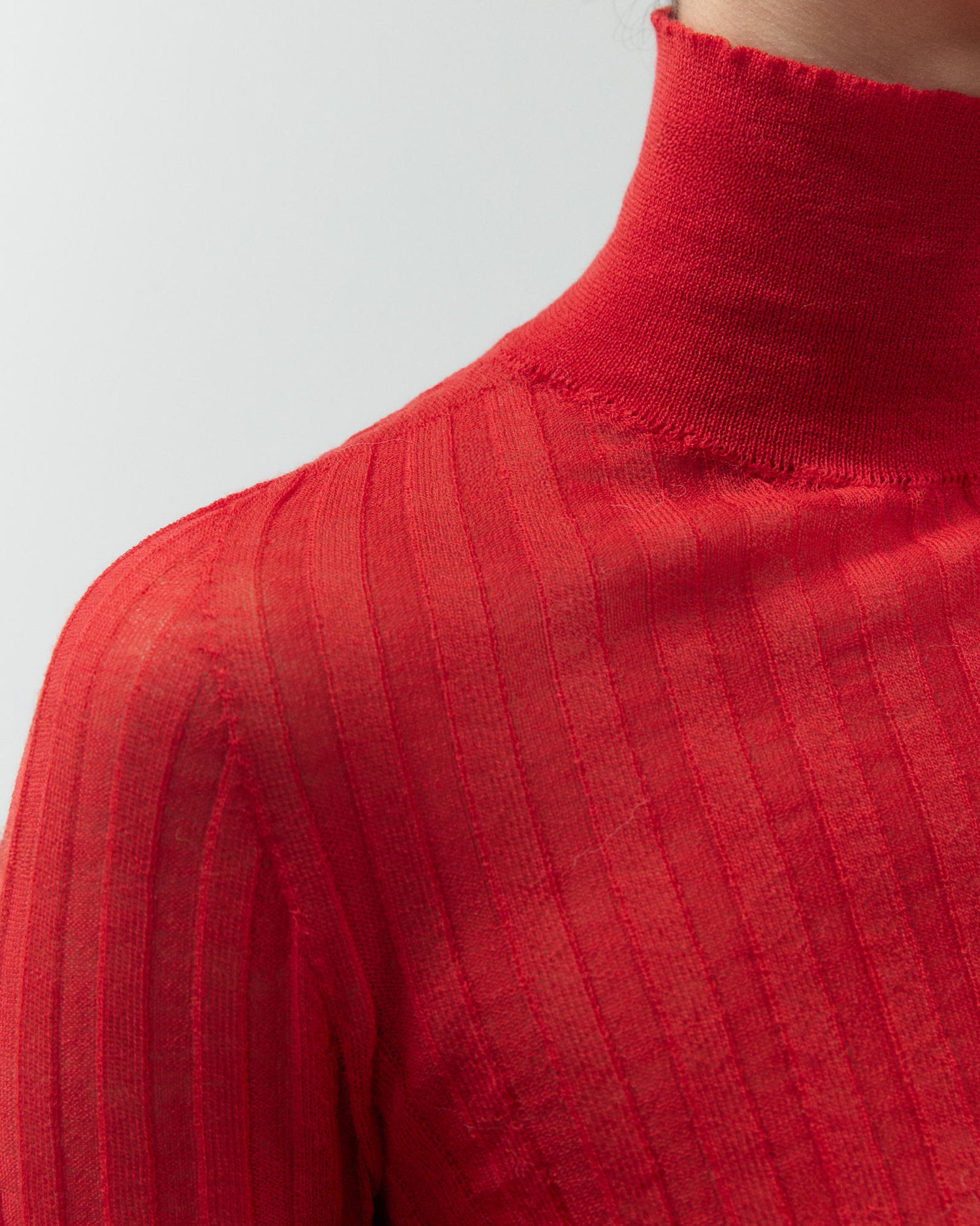 MAGLIA LIGHT WOOL COLLO ALTO
