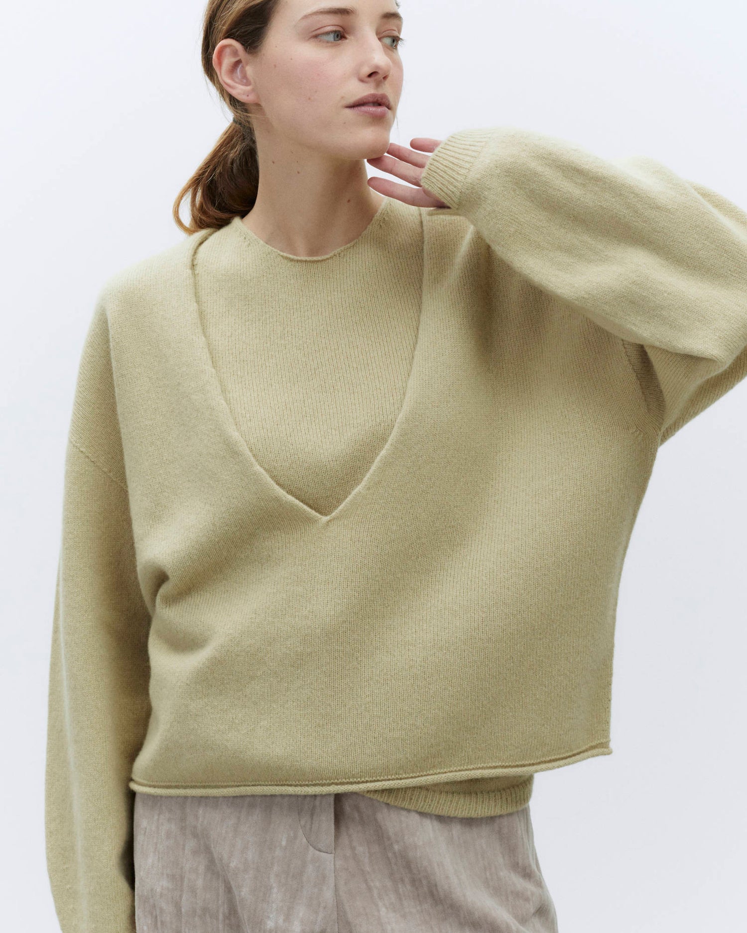 SUPER SOFT TOP AND SWEATER