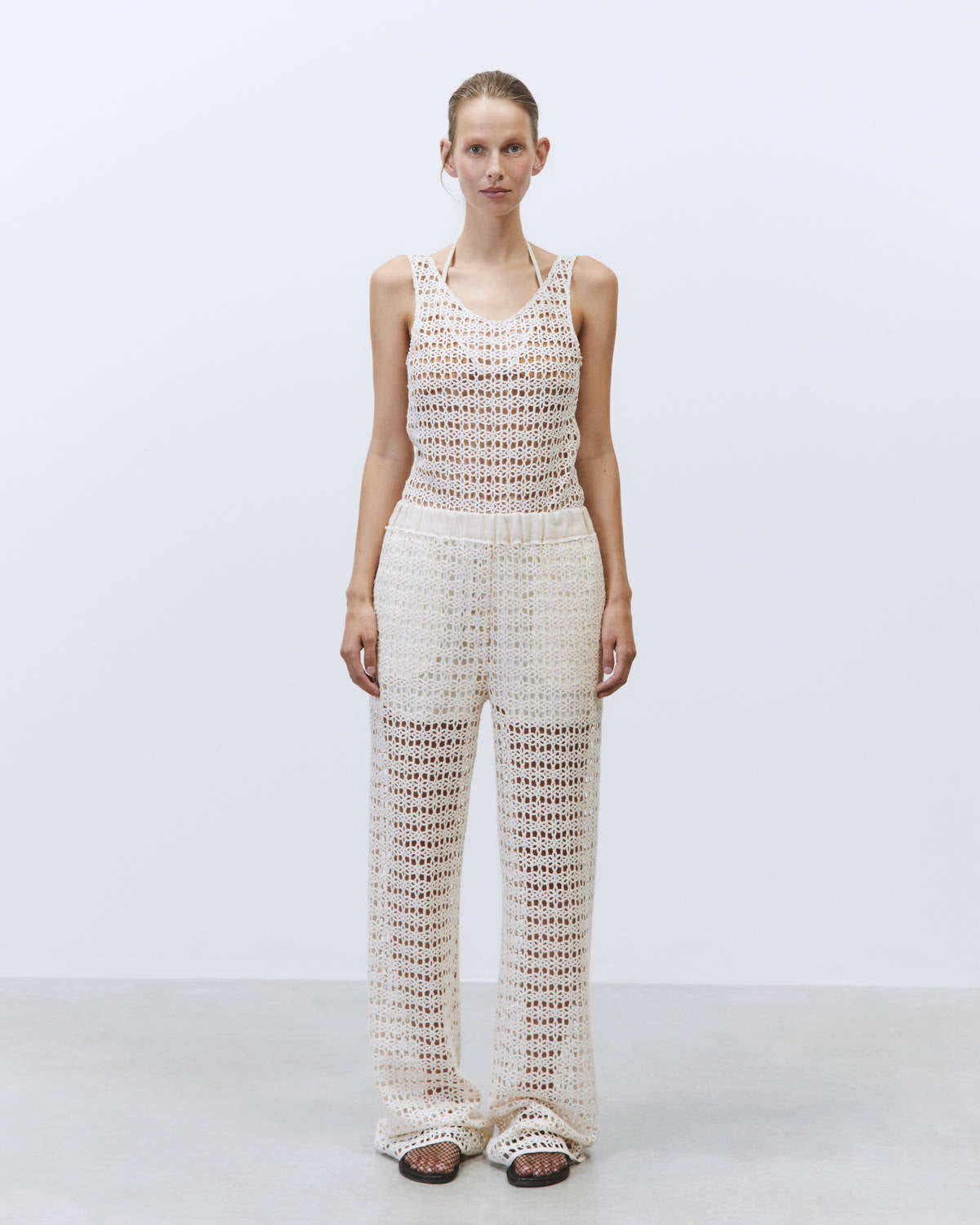 MACRAME MERINGUE PANTS