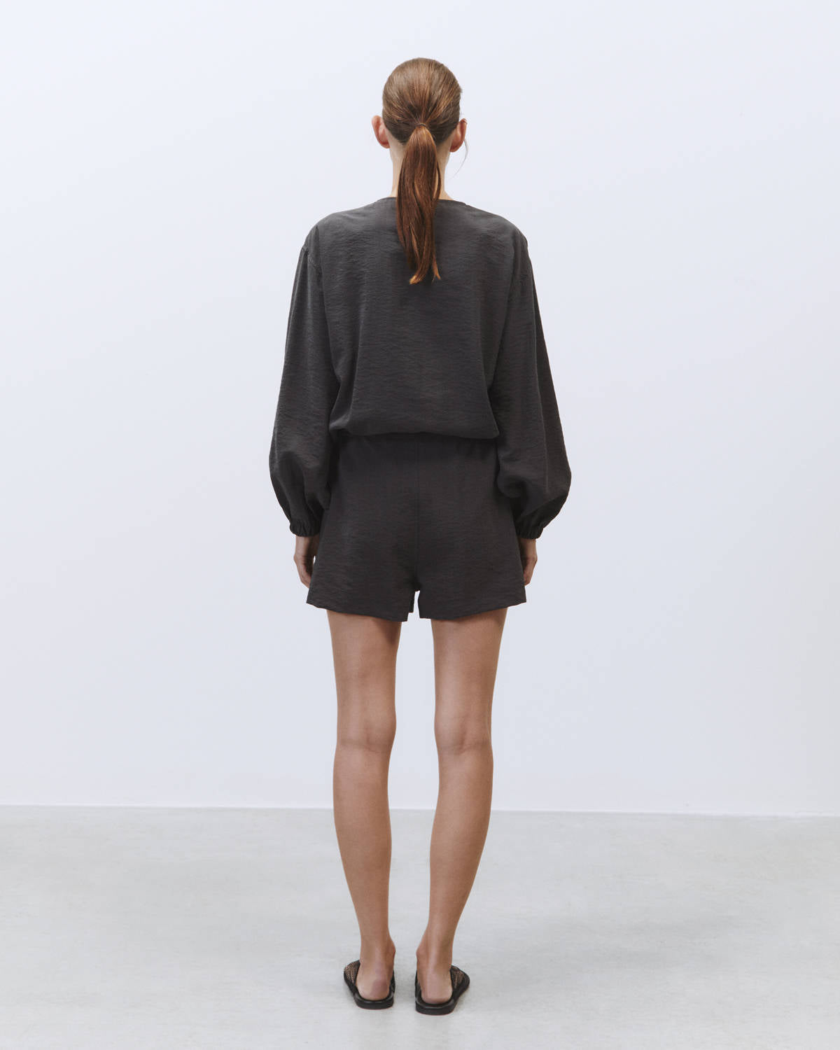 SHORT SILK CANVAS SUIT Charcoal