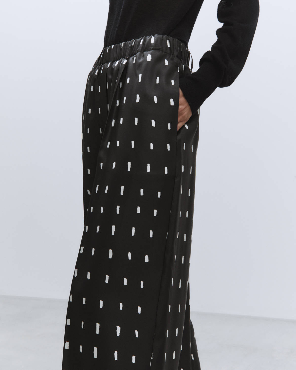 PALAZZO PANTS PRINTED SILK Dots-black