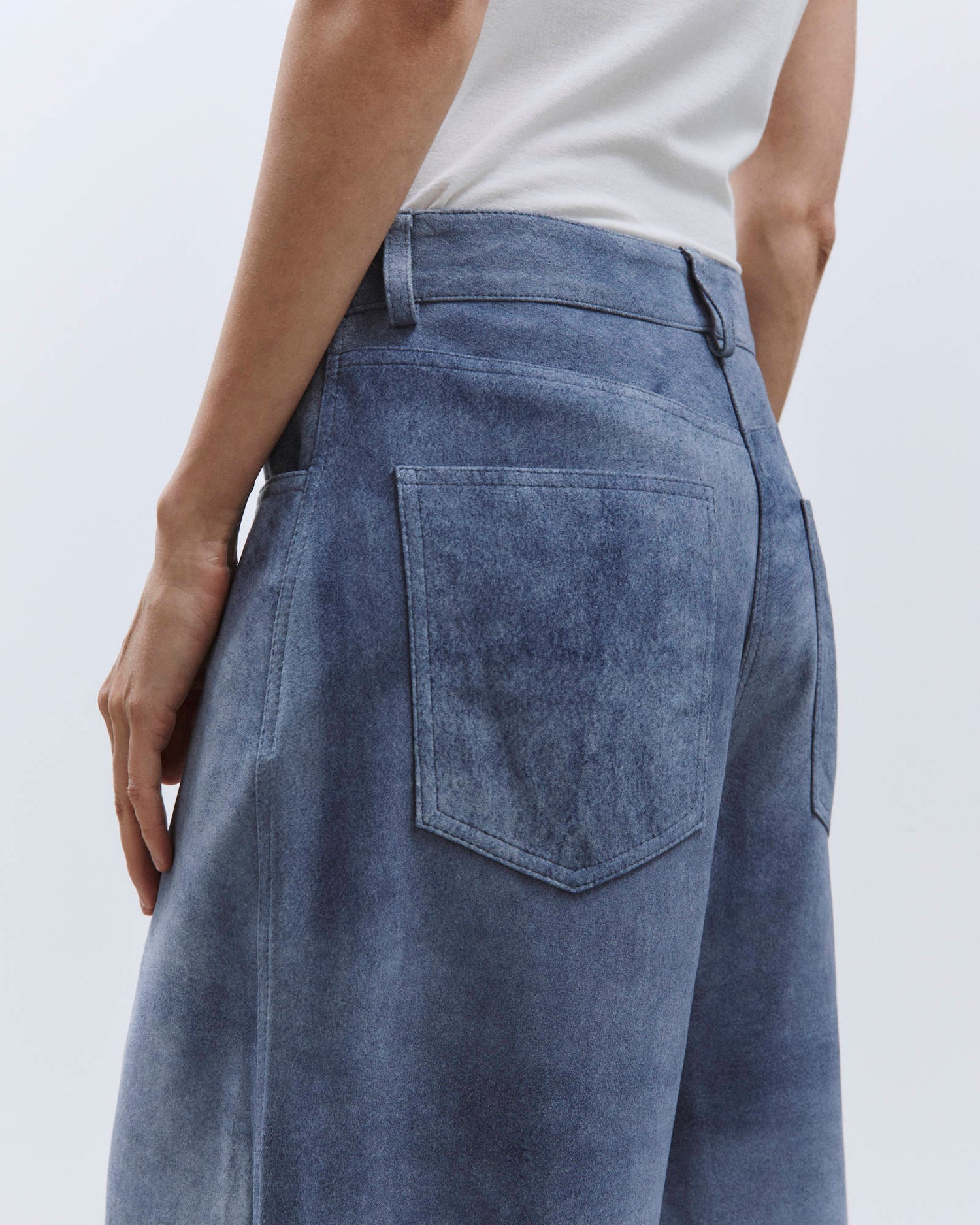 FIVE POCKET WIDE LEG LEATHER DENIM EFFECT