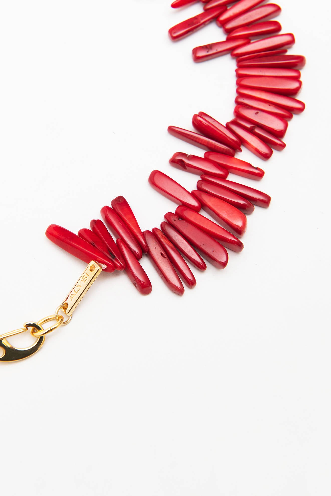 CORAL FRINGE NECKLACE Coral