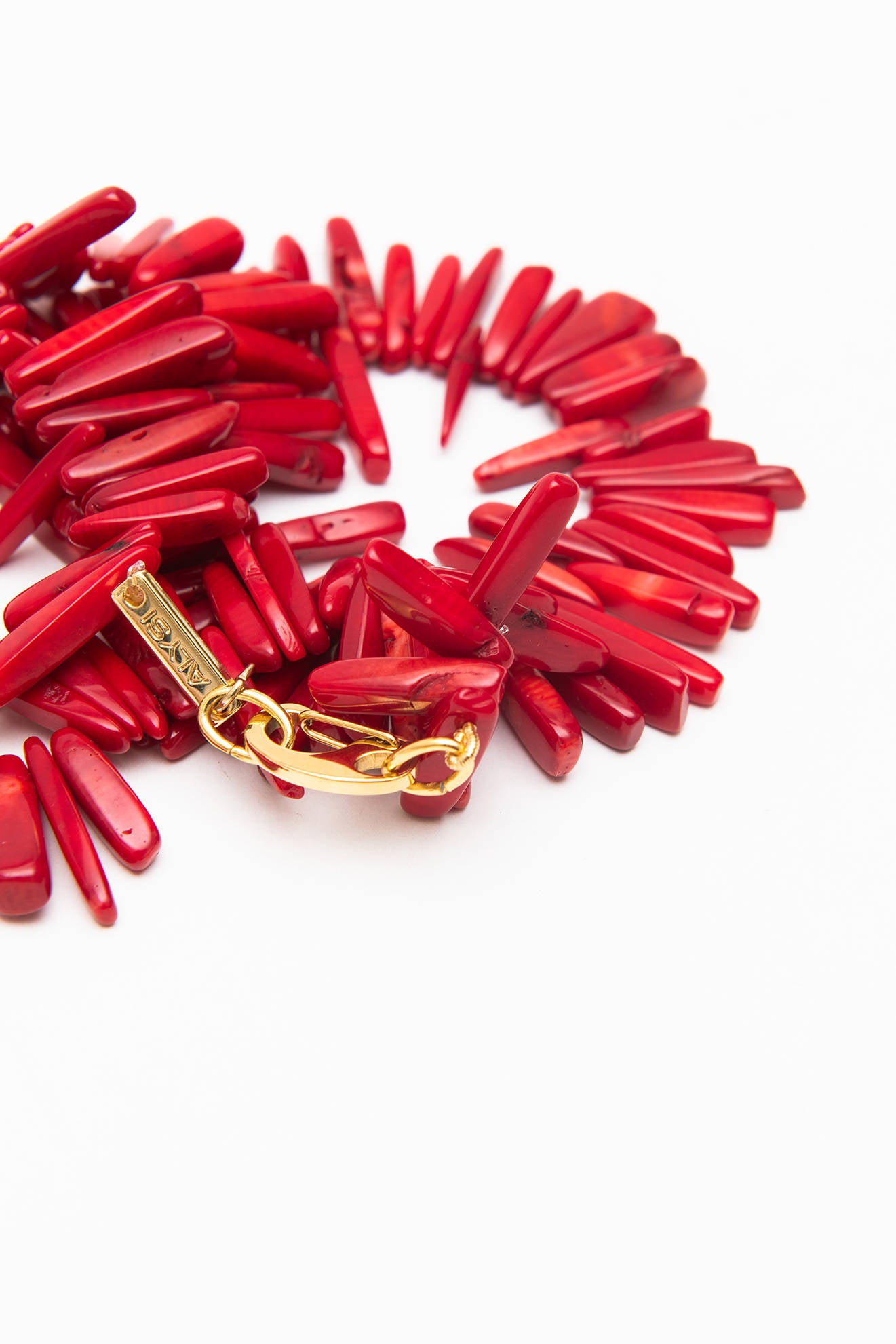 CORAL FRINGE NECKLACE Coral