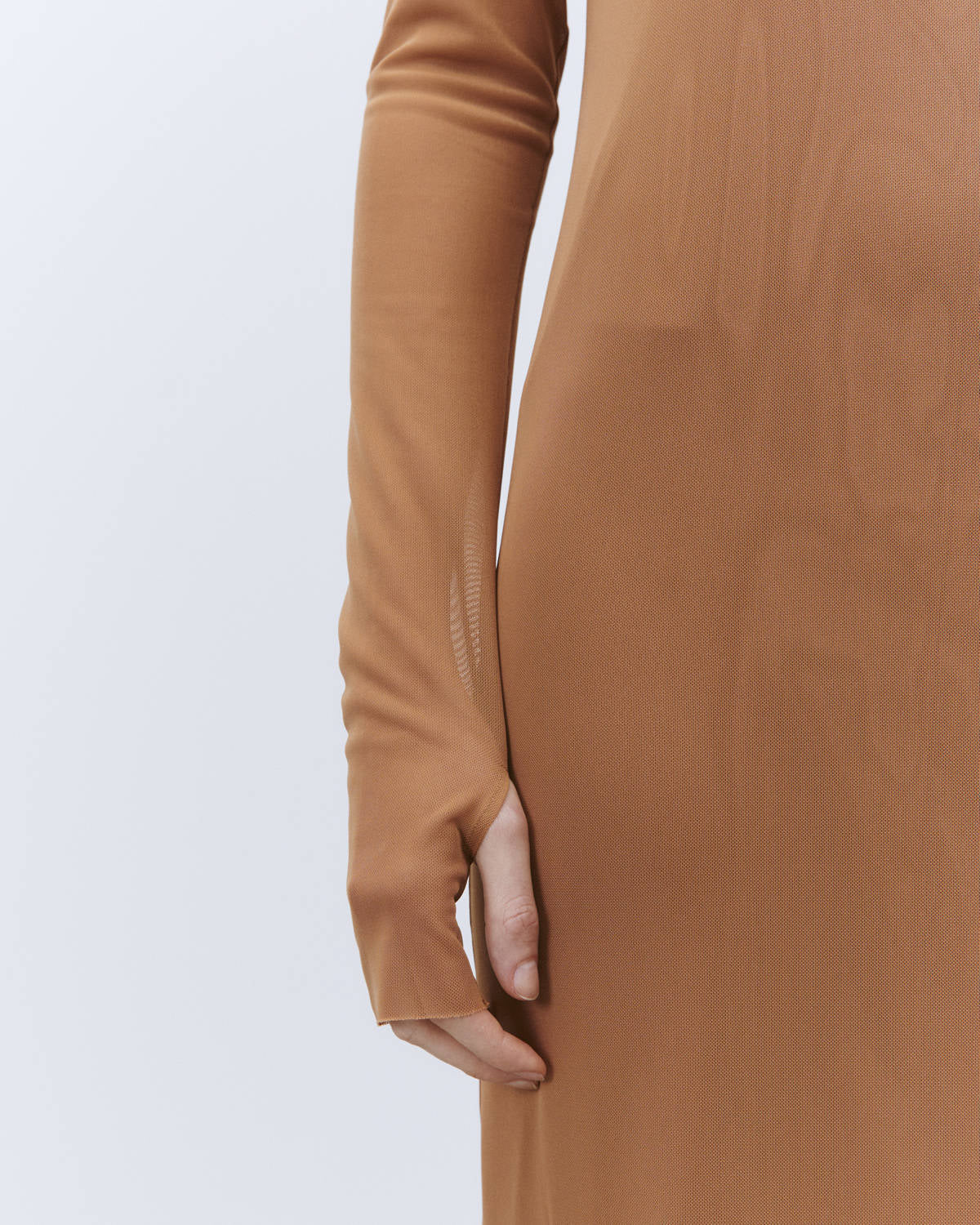 LONG TULLE DRESS