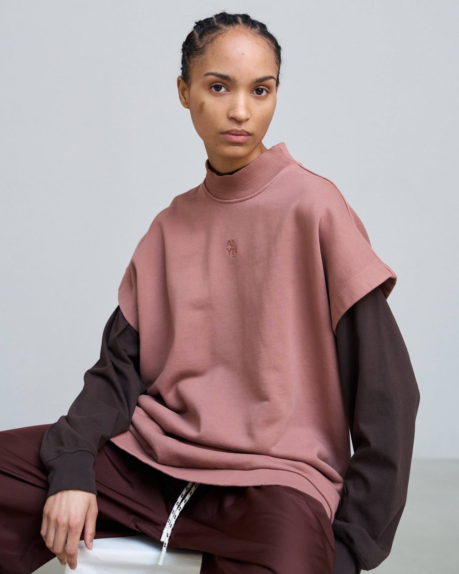 OVERSIZED SWEATSHIRT VEST WITH EMBROIDERY Blush