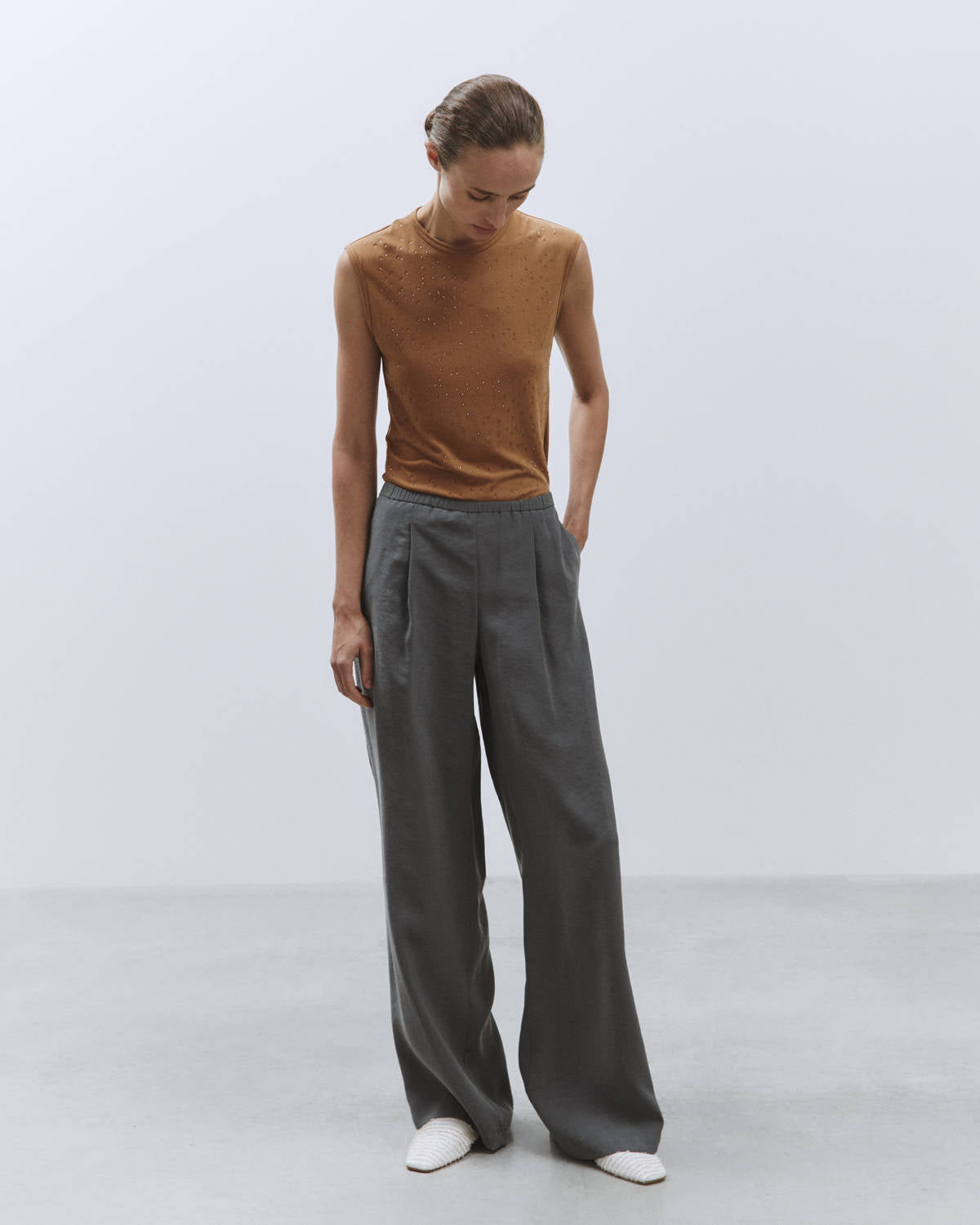 RELAXED FLUID PANTS Smoke