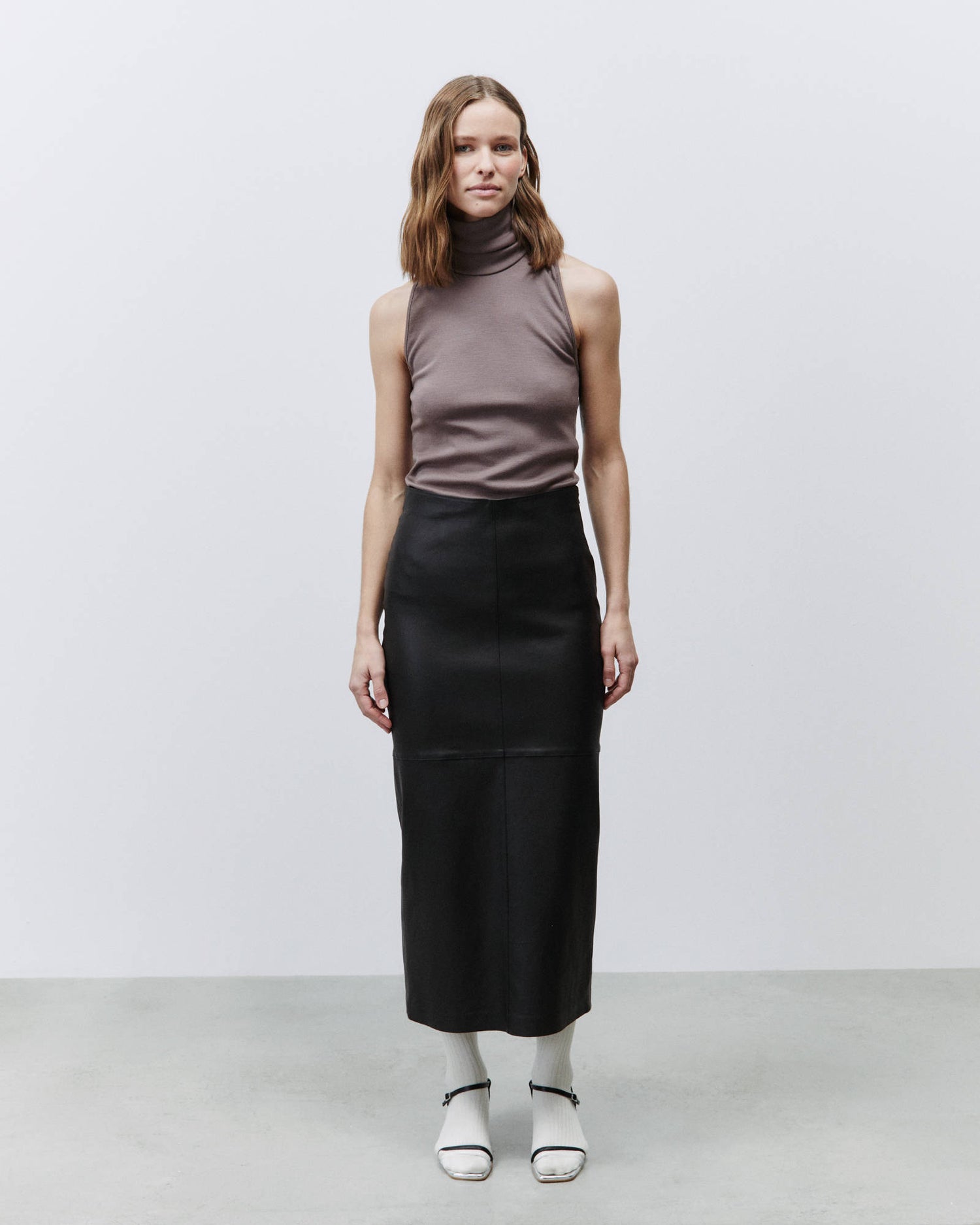 STRETCH LEATHER PENCIL SKIRT