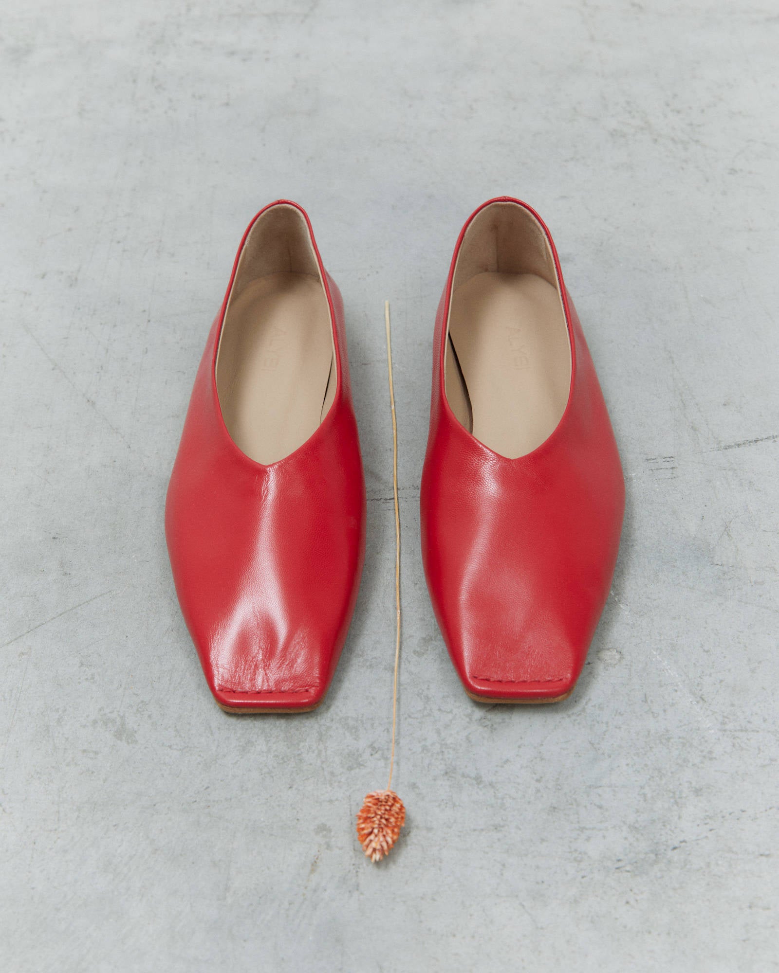 FLAT BALLERINA SQUARE TOE Red
