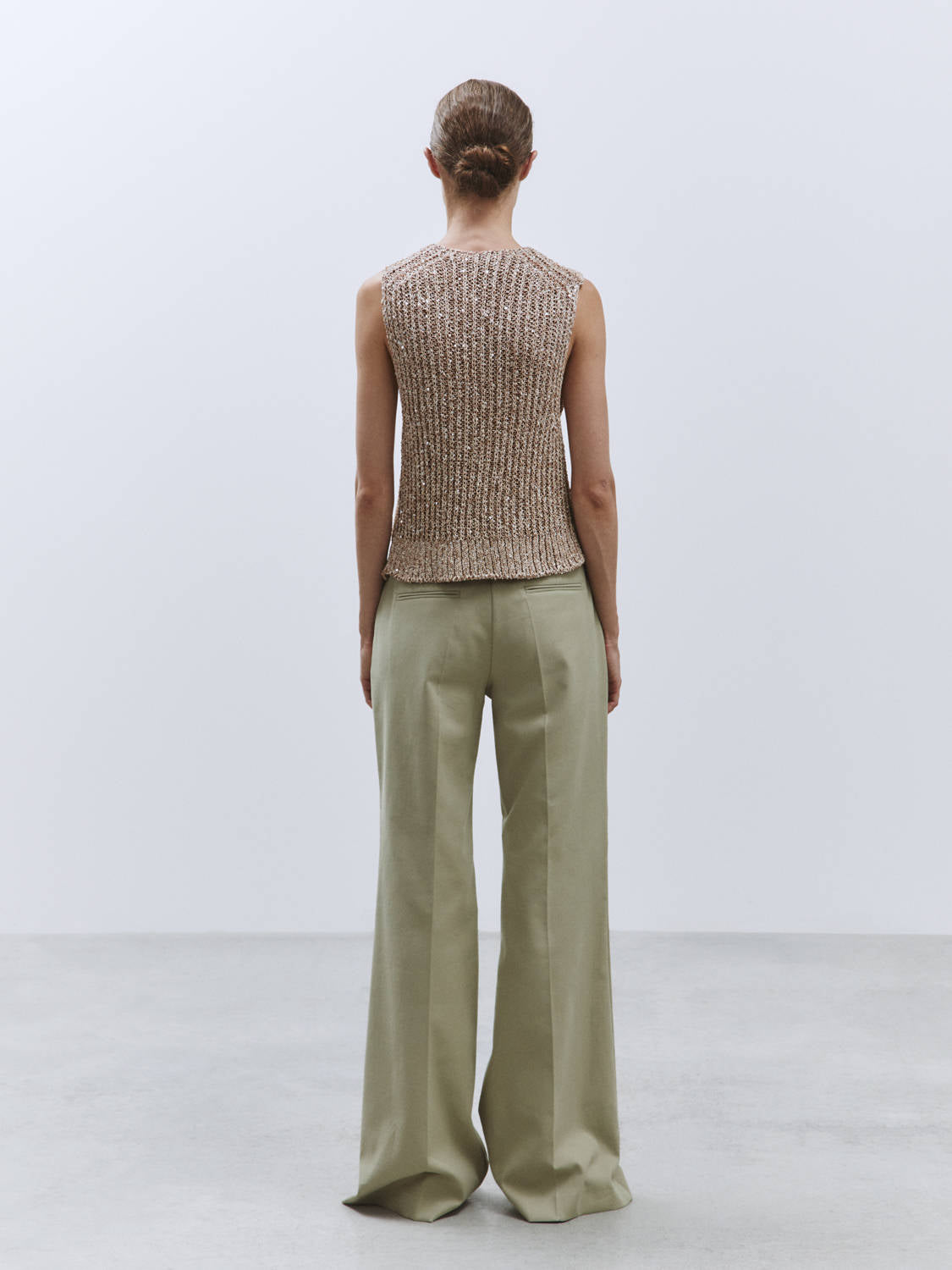 WALNUT SEQUINED KNIT VEST