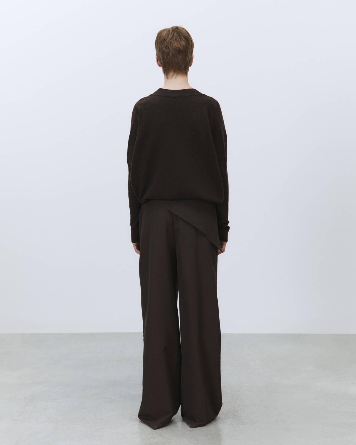 WOOL TROUSERS WITH BELT