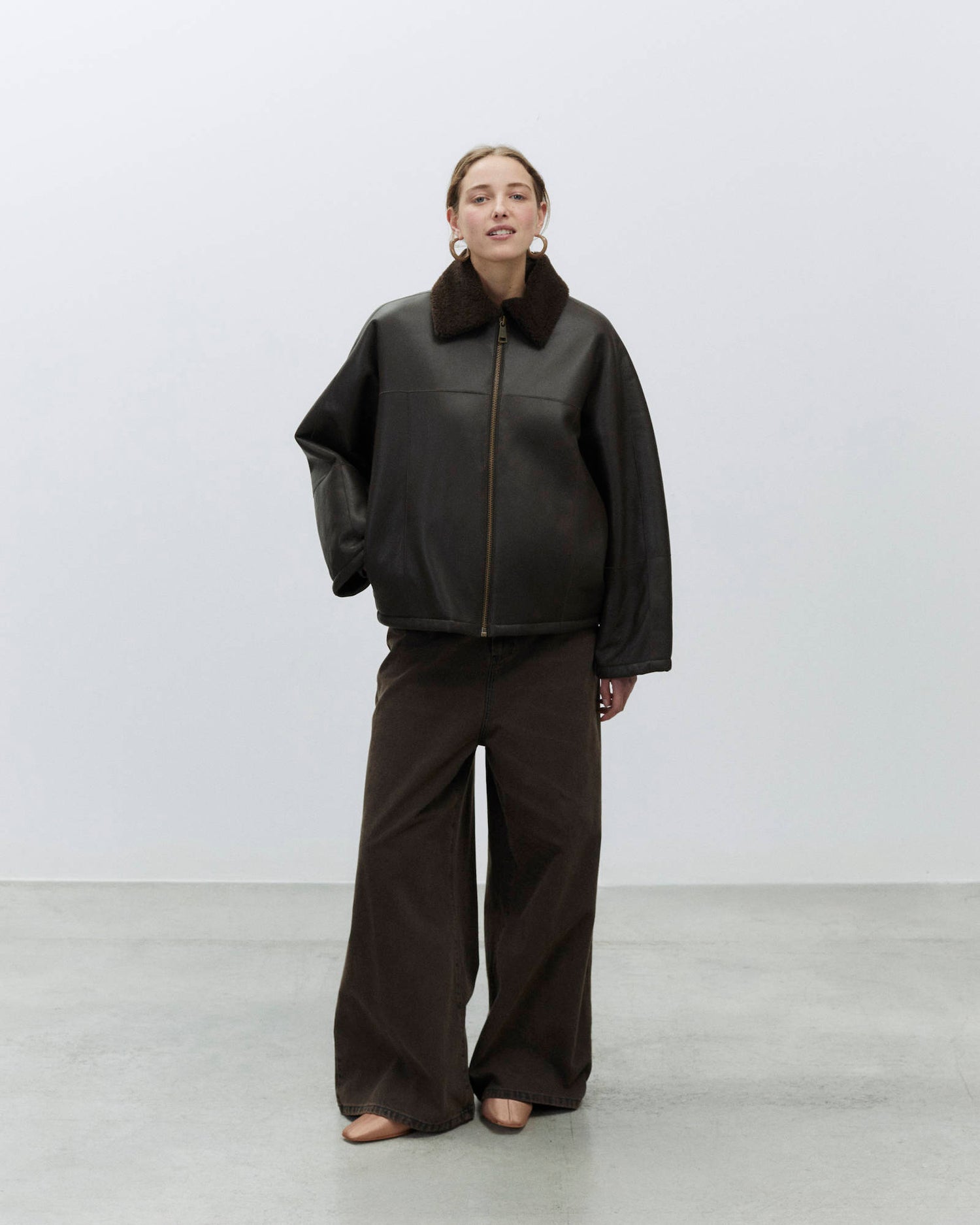SHORT SHEARLING JACKET