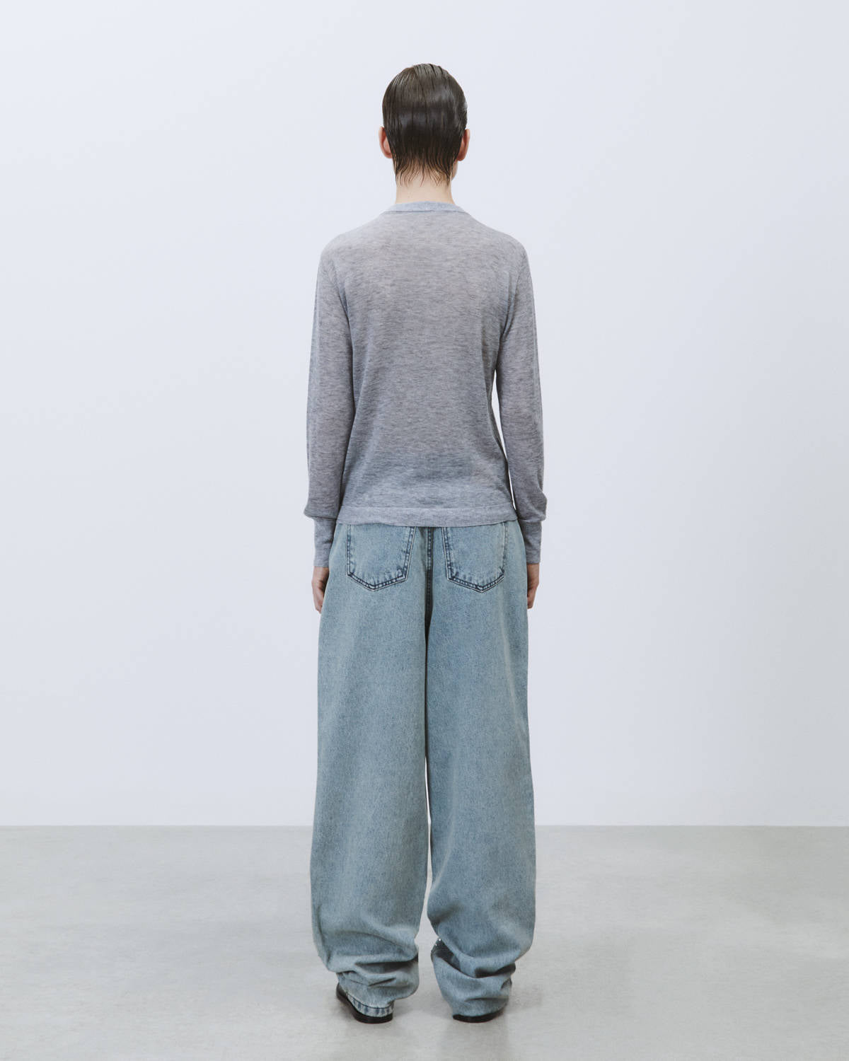 EXTRAFINE WOOL SWEATER